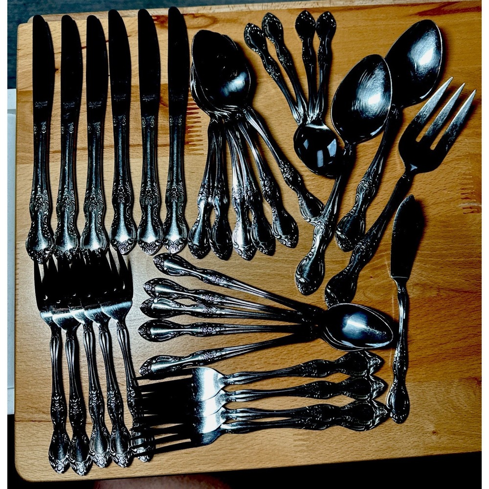 Vintage Relacraft Stainless Japan Floral Rose Pattern 34 Pieces Ornate Victorian